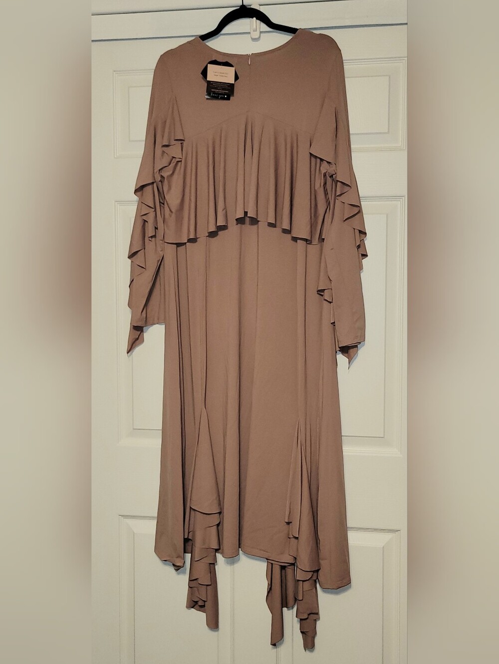 Boutique Ruffle Maxi Dress - Picture 5 of 8